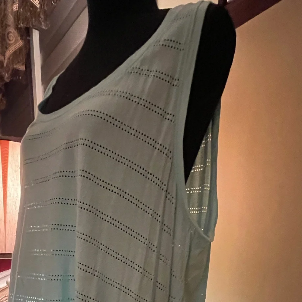 COPY - Tunic - Picture 5 of 9